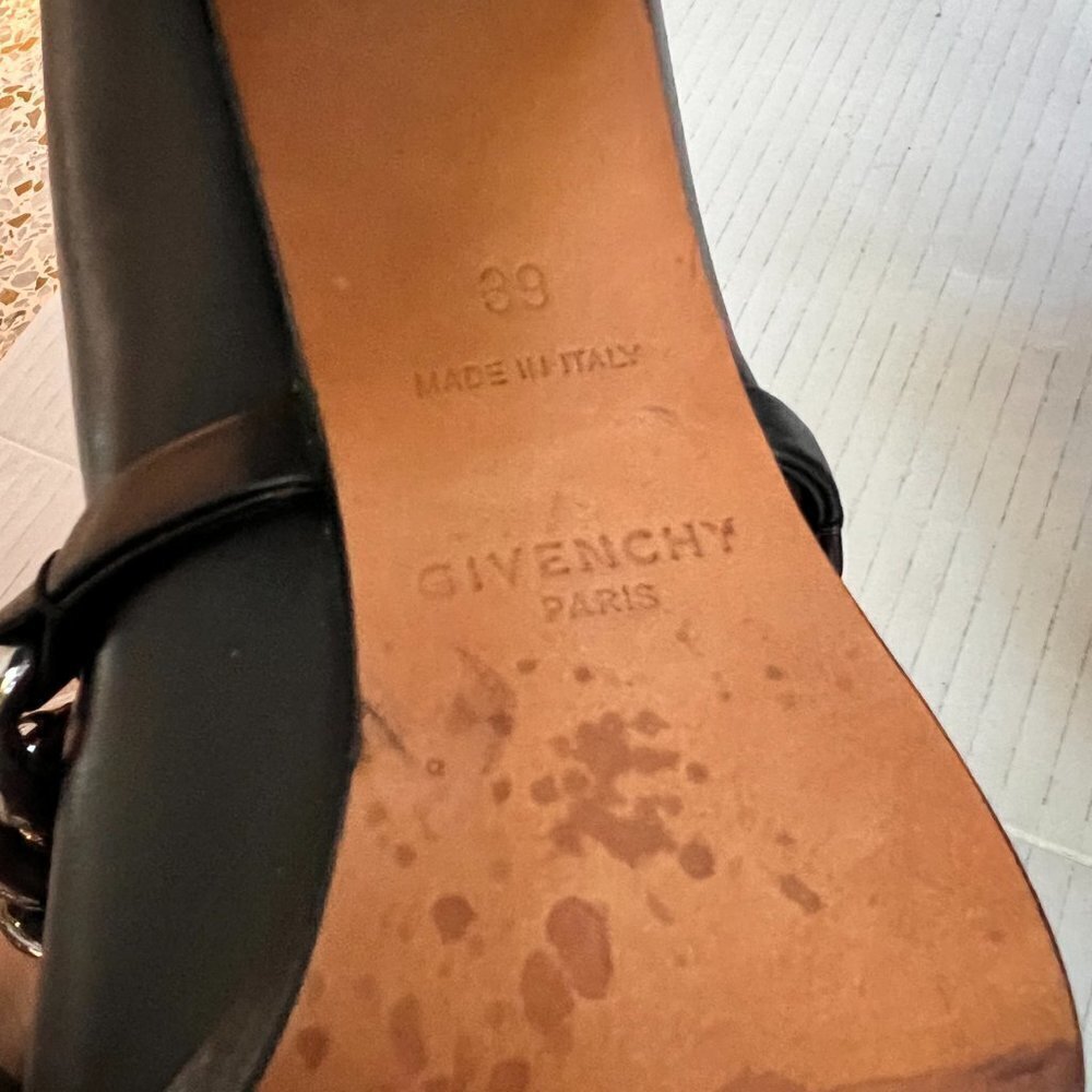 Givenchy Chain Chelsea black leather boots size 39 - Picture 6 of 10